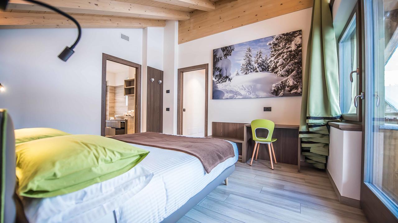 Chalet 4 Stagioni Livigno Exterior photo